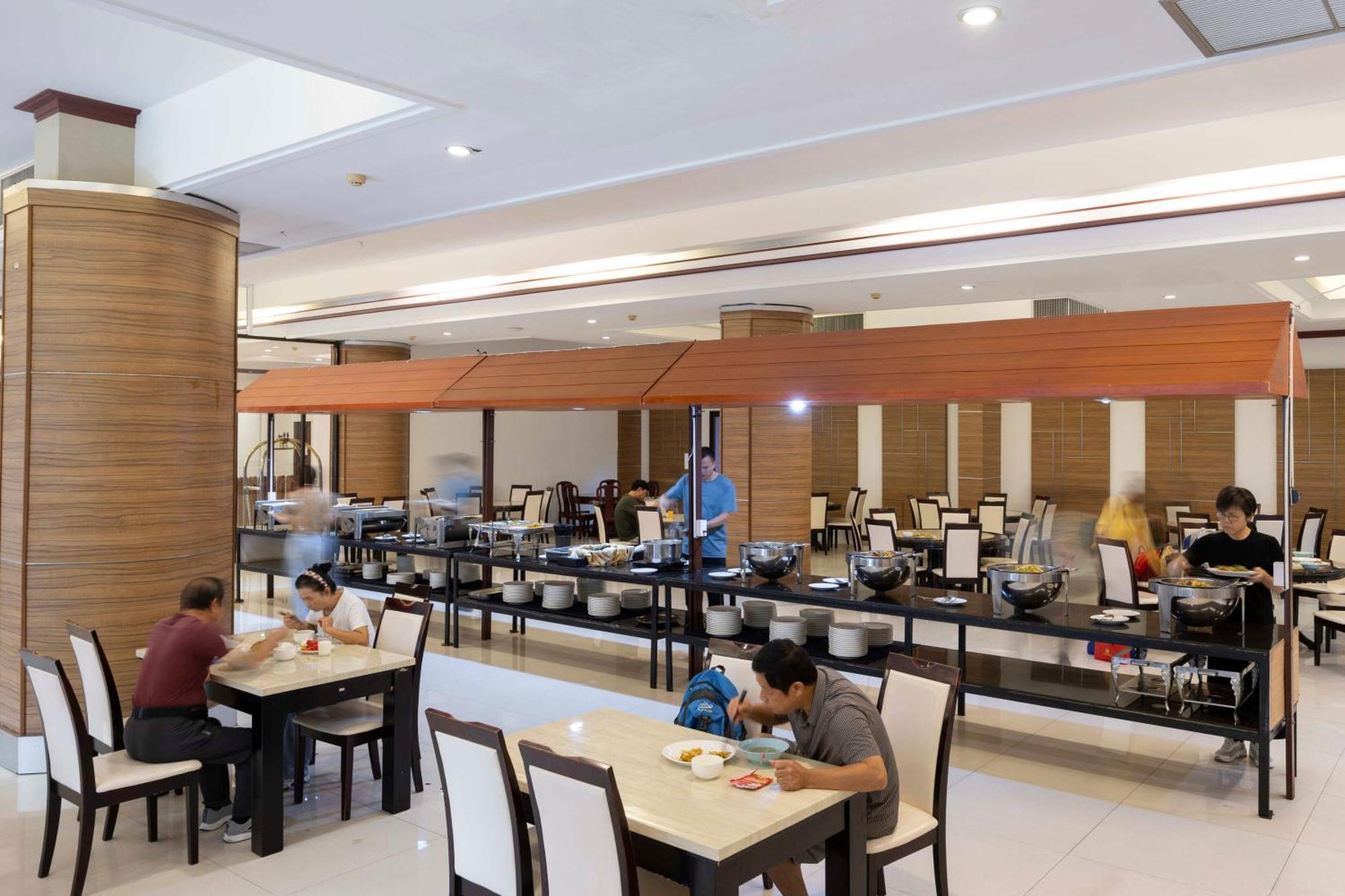 The President Hotel At Chokchai 4 Bangkok Luaran gambar